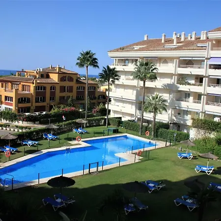 Costa Nagueeles Apartmán *