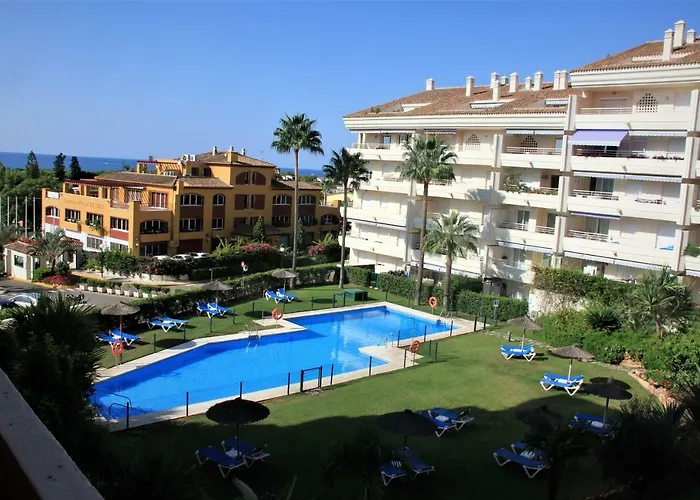 Costa Nagueeles Apartmán *